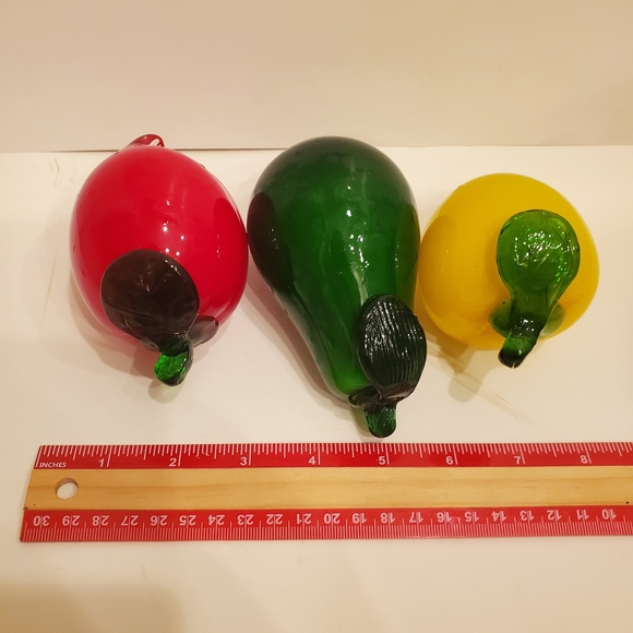 Colorful Glass Fruit Decor Set - Picture 3 of 4